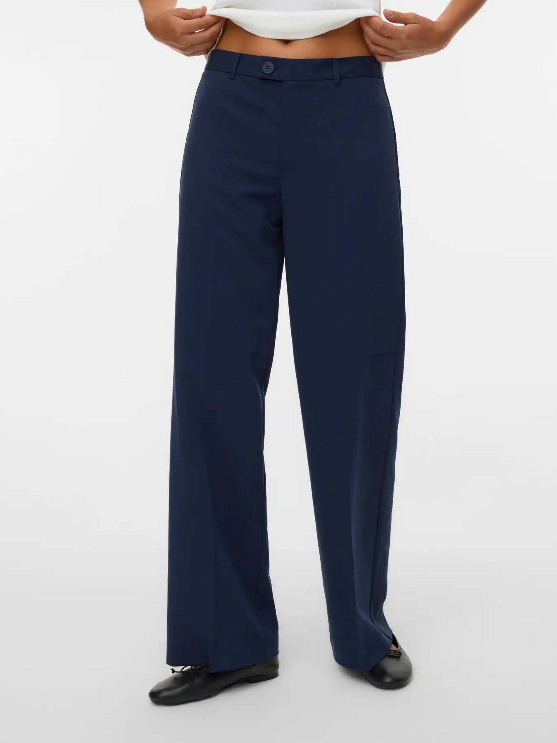 Calça Mulher TAXAS MW Straight VERO MODA