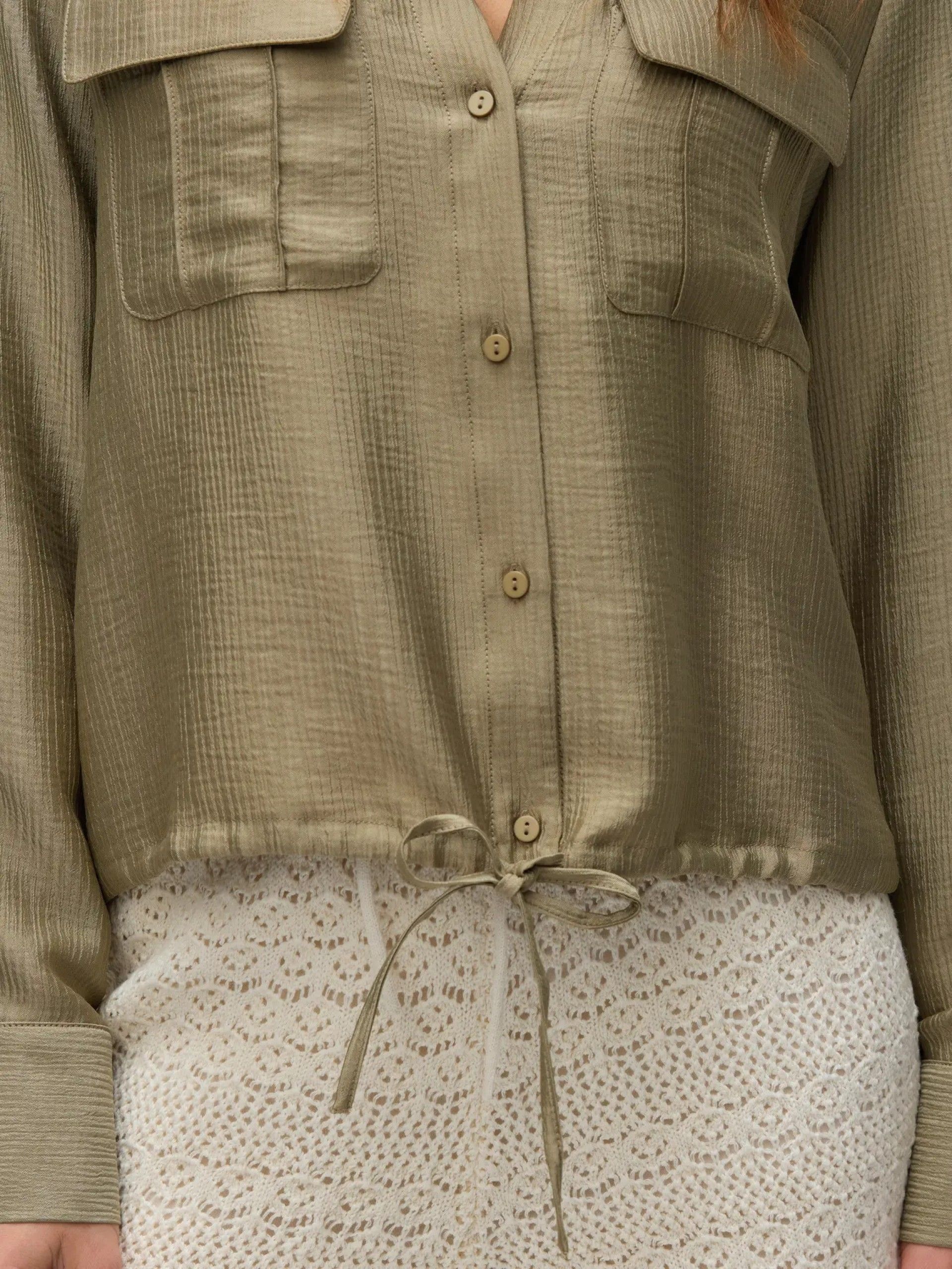 Blusa TOMA Curta LS TIE VERO MODA