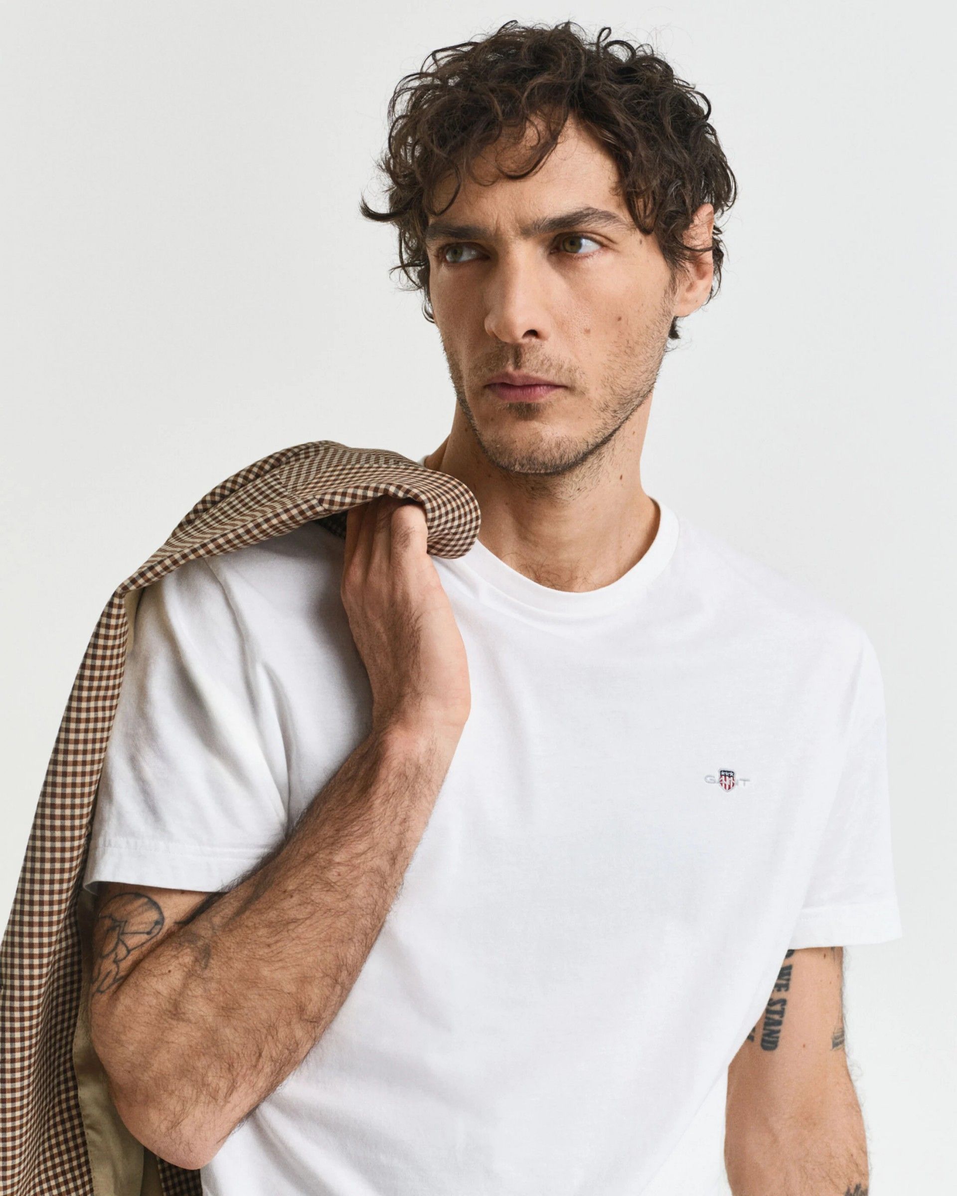 T-Shirt Homem GANT Basic 2003184
