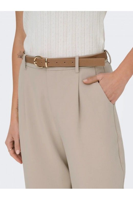 Calça Mulher ADI Life MW Barrel com cinto ONLY Calça Mulher ADI Life MW Barrel com cinto ONLY