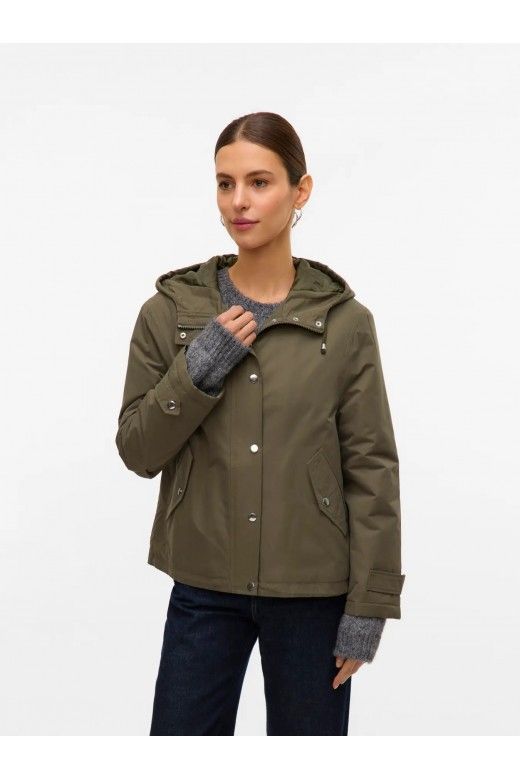 Parka Mulher Curta com Capuz GAIL CICI VERO MODA Parka Mulher Curta com Capuz GAIL CICI VERO MODA
