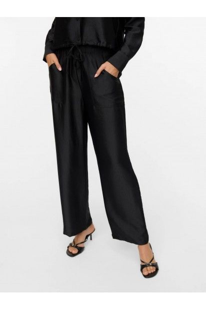 Cala Mulher TOMA HW Straight VERO MODA