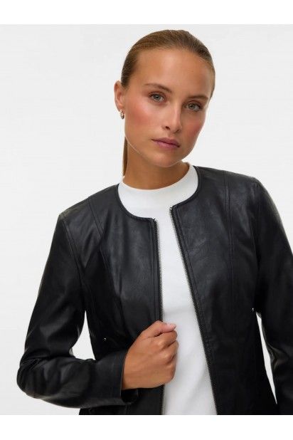 Casaco Mulher Polipele AMANDALIVA Curto VERO MODA