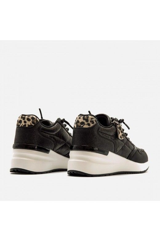 Sapatilhas Mulher Bulle Black 60820 MUSTANG Sapatilhas Mulher Bulle Black 60820 MUSTANG