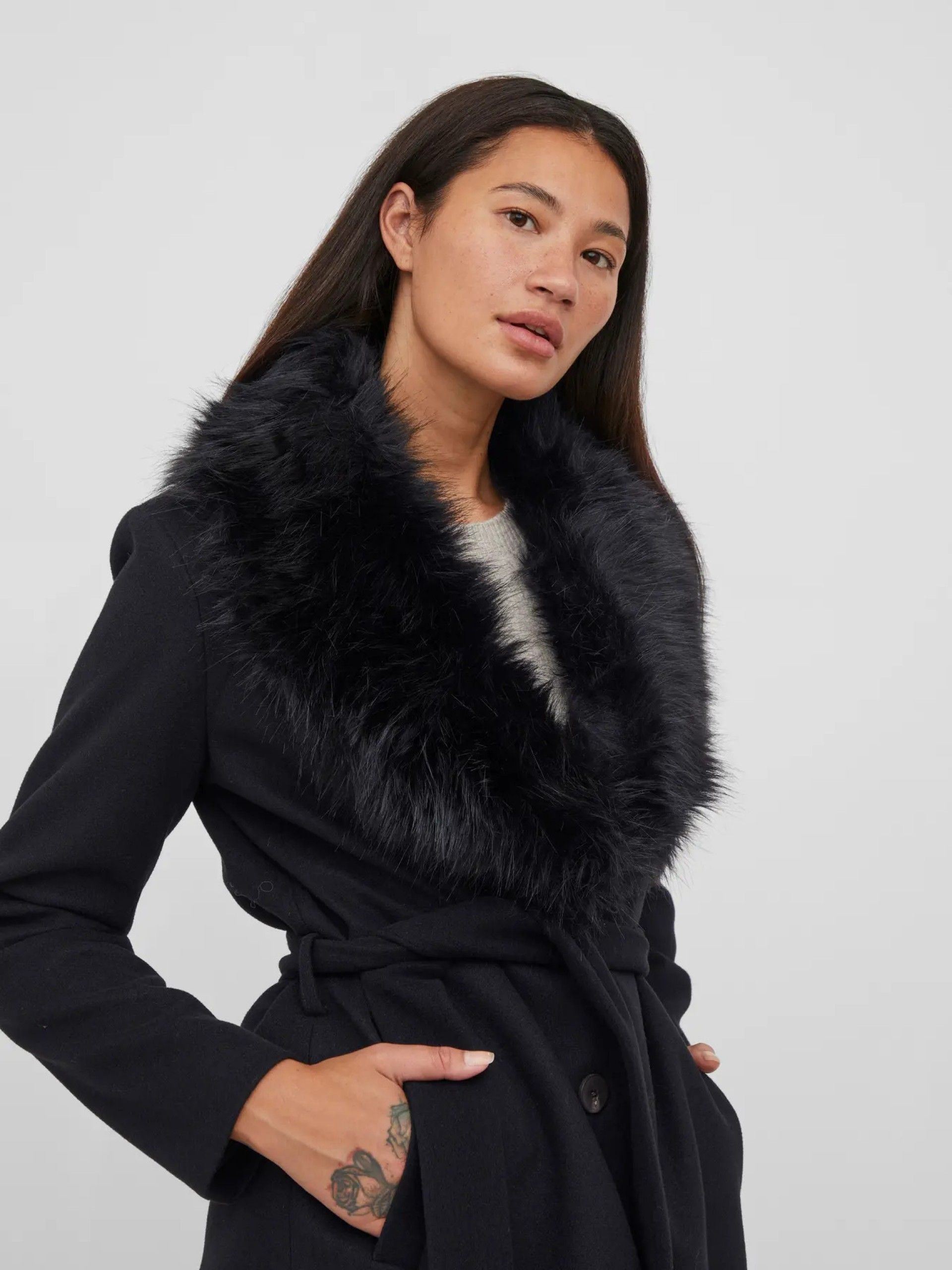 Casaco Mulher VILA METIL Gola Pelo cm cinto