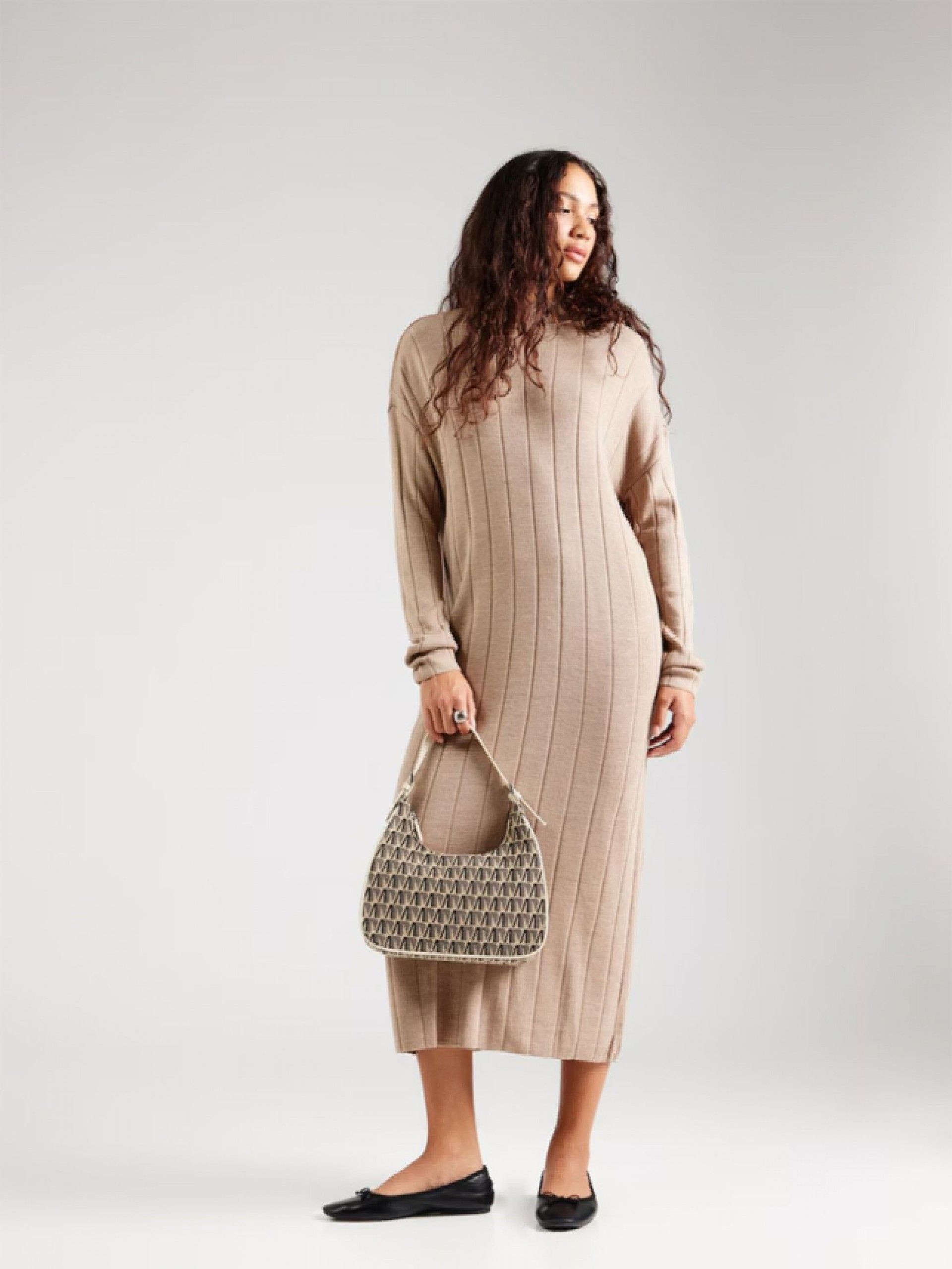 Vestido Malha Midi Gola Subida ONLY TESS