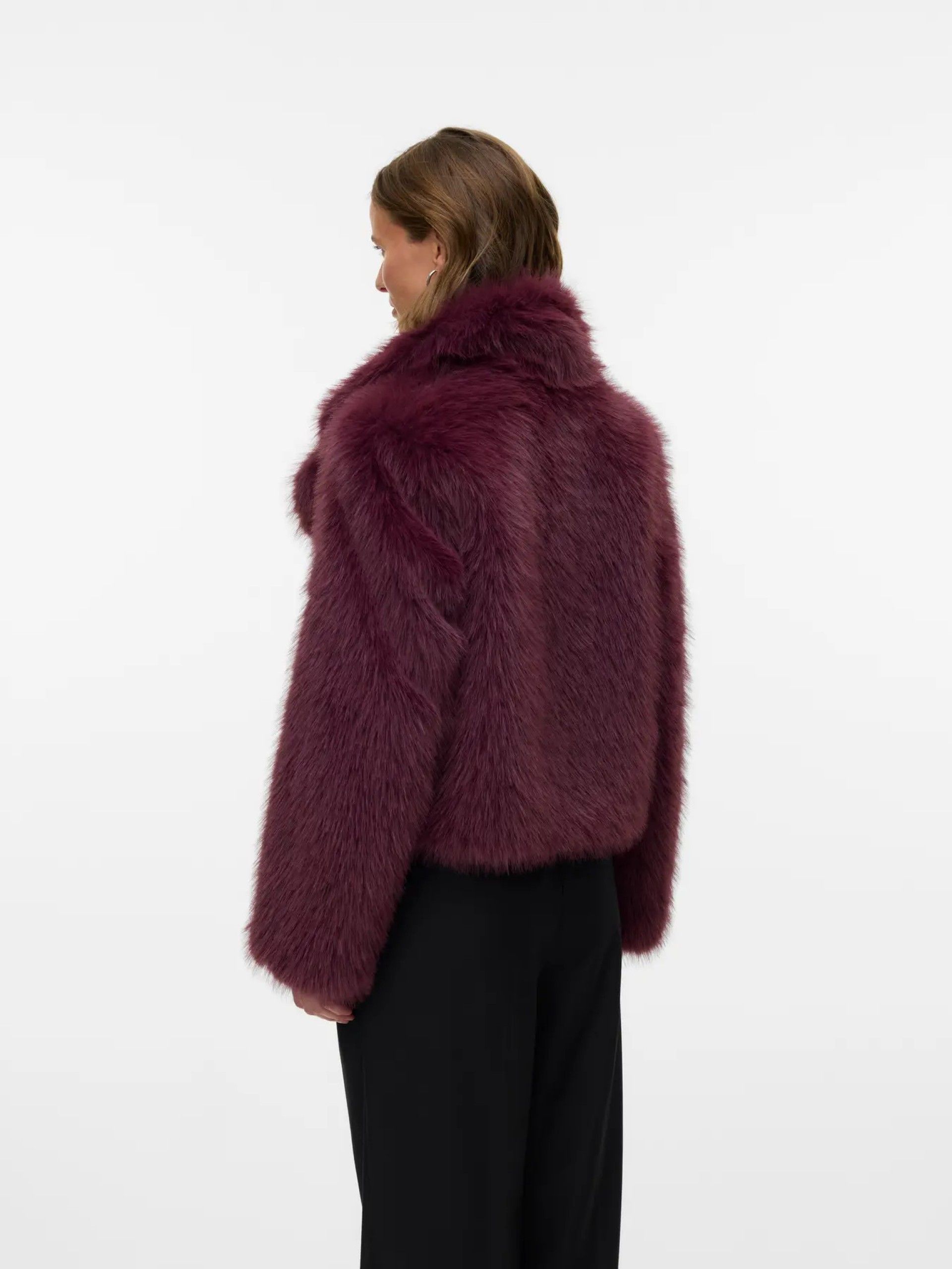 Casaco Mulher Curto Faux Fur Artificial NORA VERO MODA