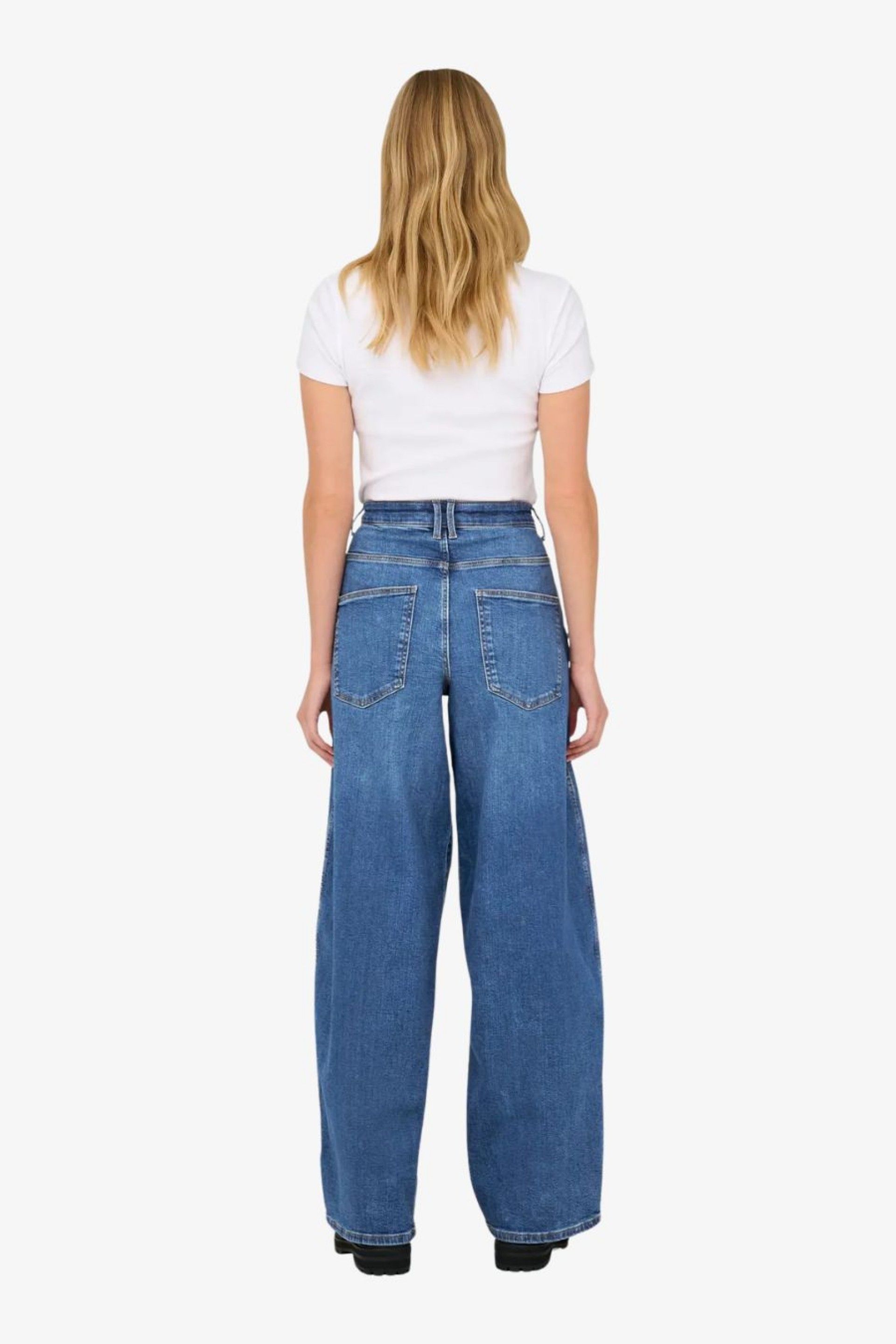 Calça Jeans Mulher TAMY HW BARREKL 15370110 ONLY