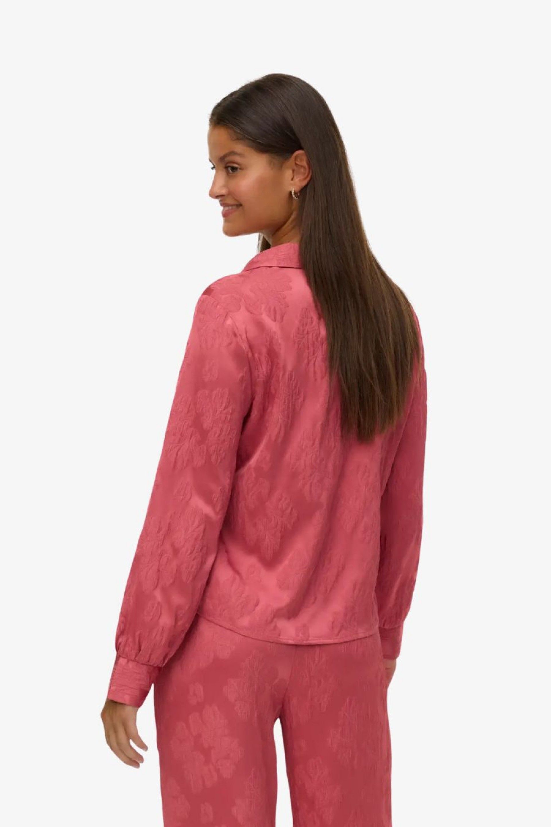 Blusa TIARA V Jacquard VERO MODA