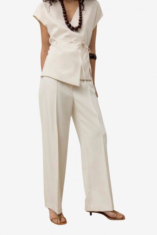 Cal�a Mulher VANNAH HW Straight  AWARE VERO MODA