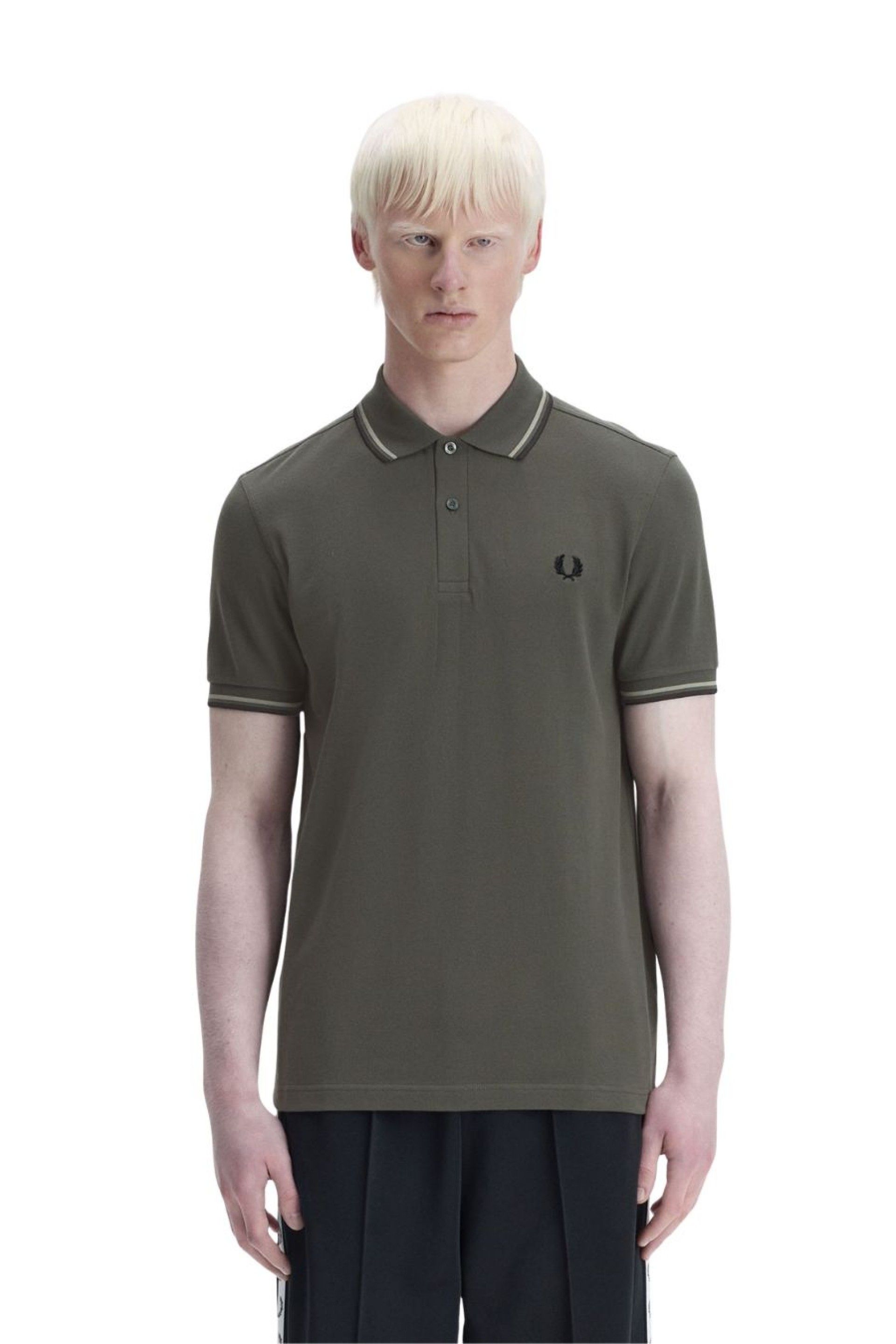 Polo FRED PERRY M3600 Riscas Gola