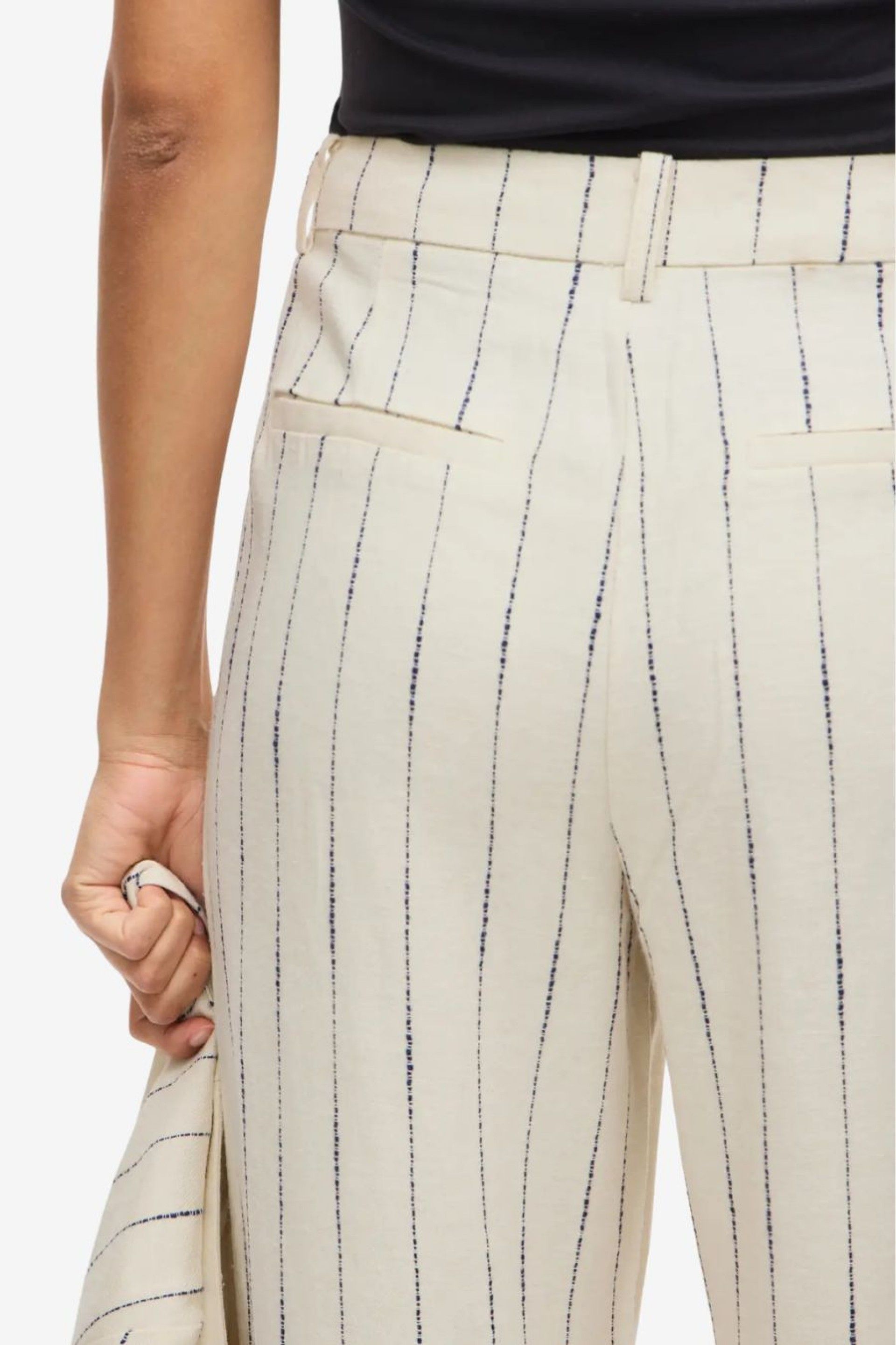 Calça Mulher com Risca Dancina HW Tailored Vila