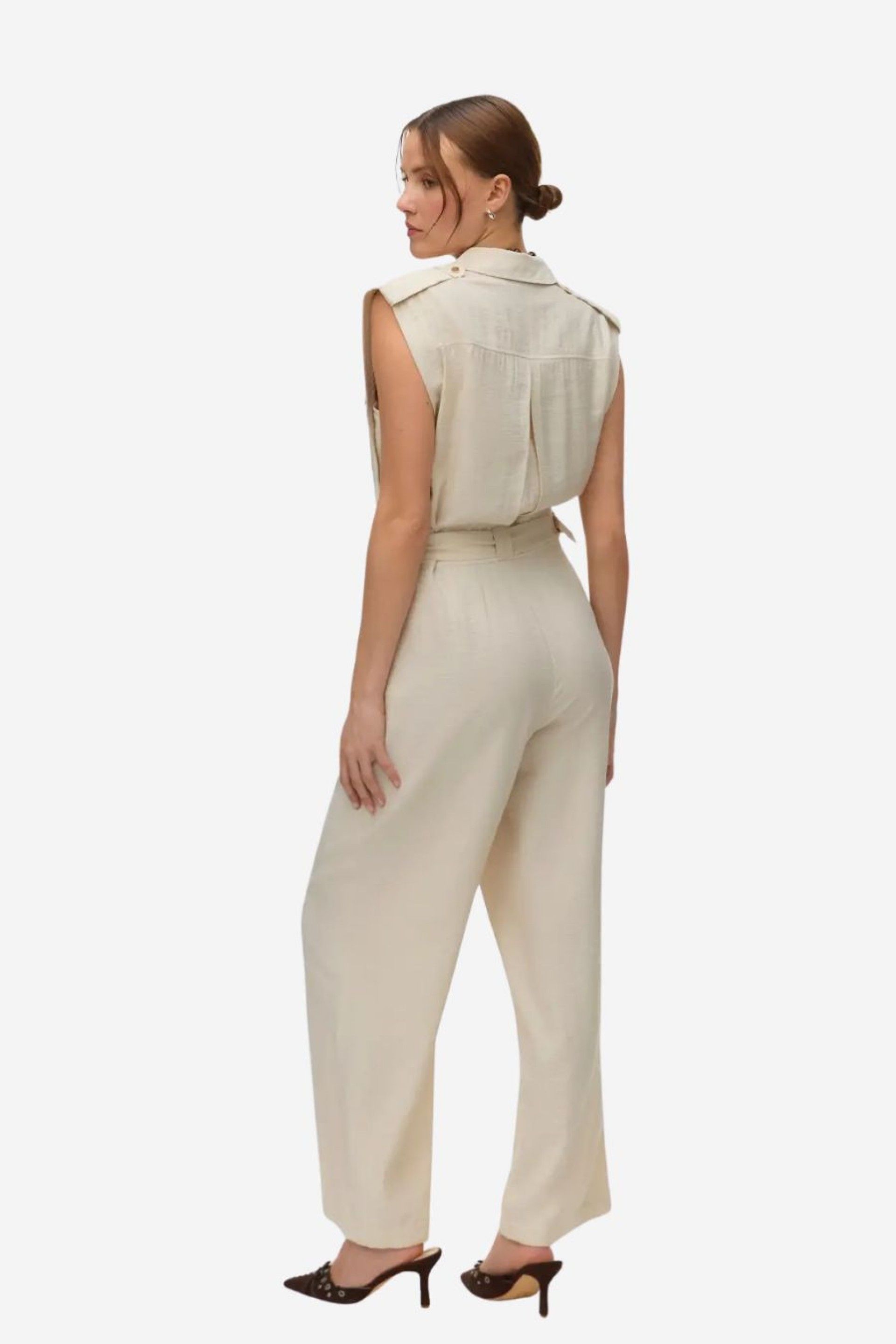 Macacão Vero Moda Kamaya Botões Dourados e Cinto
