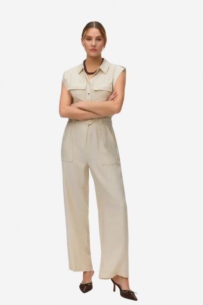 Macac�o Vero Moda Kamaya Bot�es Dourados e Cinto