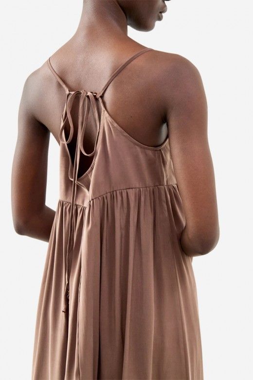Vestido Only Zari Oaklyn String V Long Vestido Only Zari Oaklyn String V Long