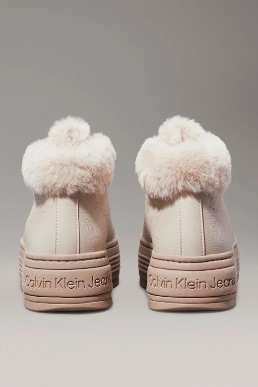 Sapatilha Bota Com Pêlo Sola Plataforma Calvin Klein Sapatilha Bota Com Pêlo Sola Plataforma Calvin Klein