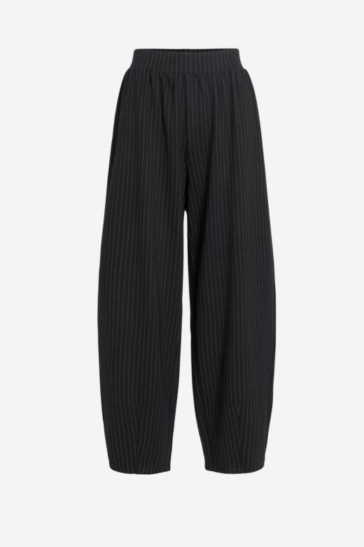 Calça Vila Mastriba 7/8 com risca Calça Vila Mastriba 7/8 com risca