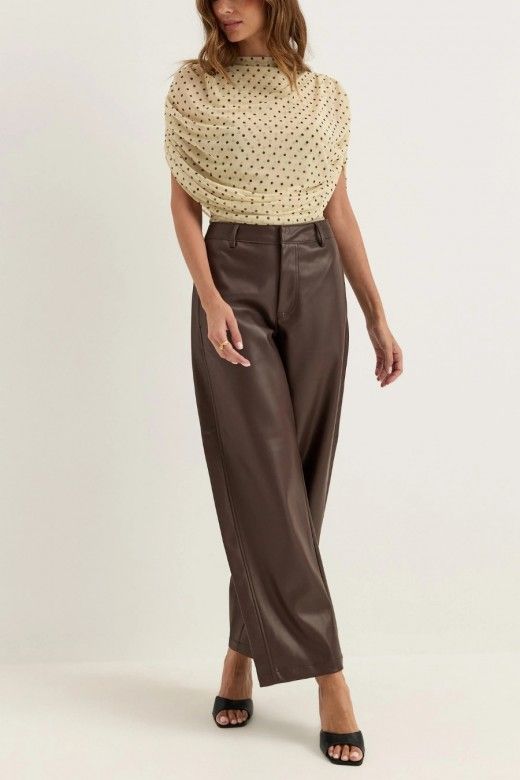 Calça Only Neli Faux Lea Barrel Calça Only Neli Faux Lea Barrel