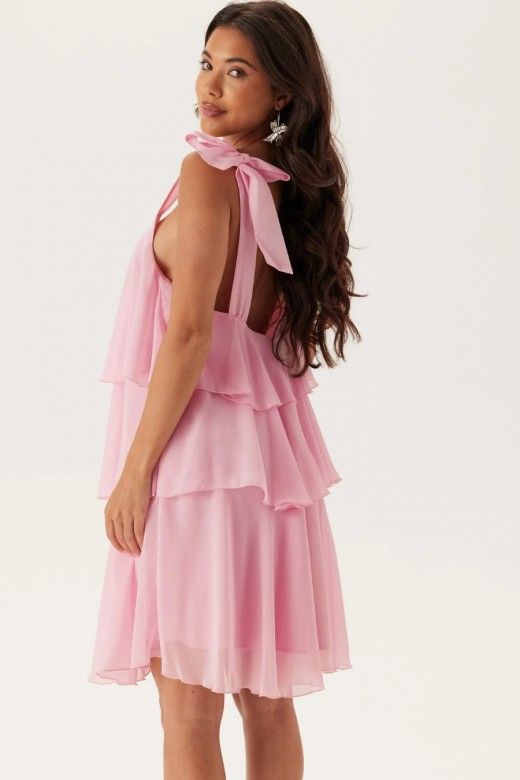 Vestido FELICIA Tiestrap Ruffle curto VERO MODA Vestido FELICIA Tiestrap Ruffle curto VERO MODA