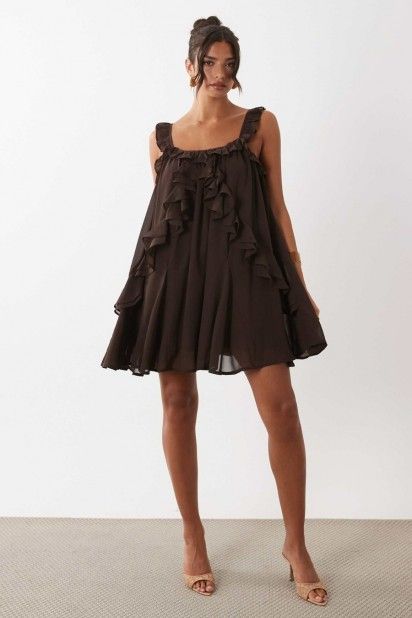 Vestido YAS Chiffa Strap Festa curto Vestido YAS Chiffa Strap Festa curto