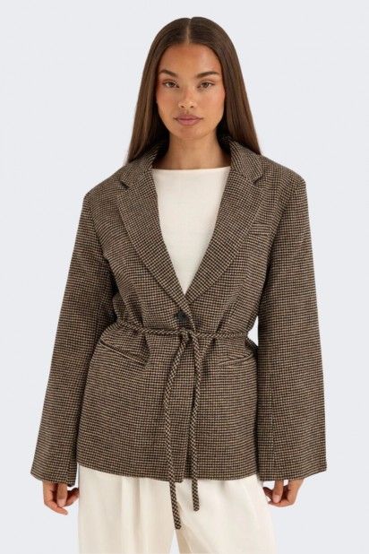 Only Nella Blazer Xadrez com Cinto Mulher Only Nella Blazer Xadrez com Cinto Mulher