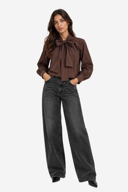 Blusa Vila Bowa com La�o