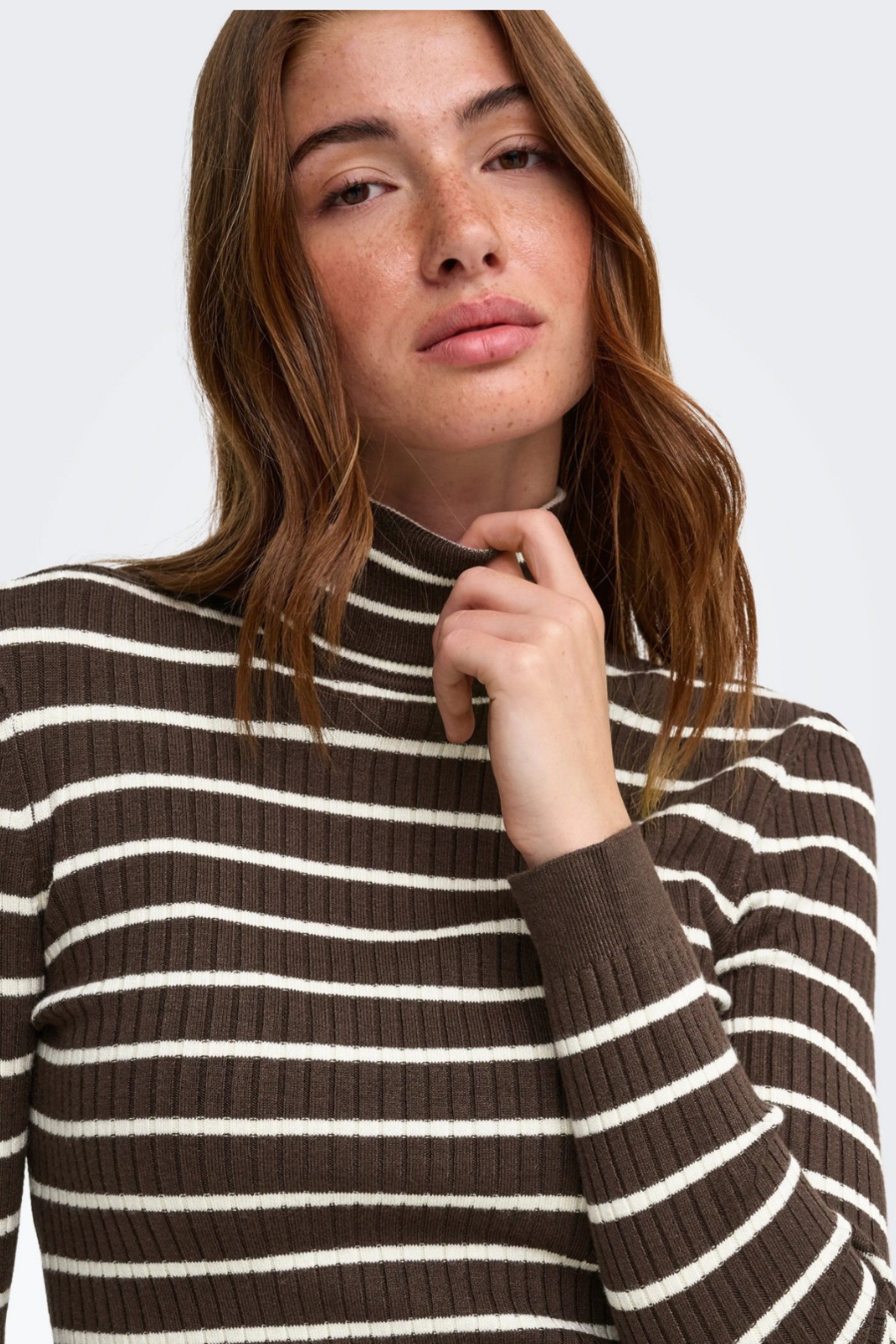 ONLY Camisola ONLKAROL às Riscas de Gola Alta de Mulher