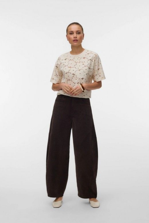 Vero Moda Calças Kaitlin de Bombazina Barrel de Mulher Vero Moda Calças Kaitlin de Bombazina Barrel de Mulher