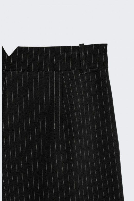 Vero Moda Calças Stella de Risca Fina de Mulher Vero Moda Calças Stella de Risca Fina de Mulher